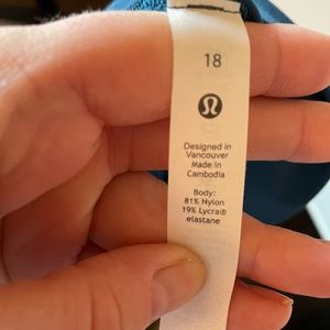 Lululemon Align Crops